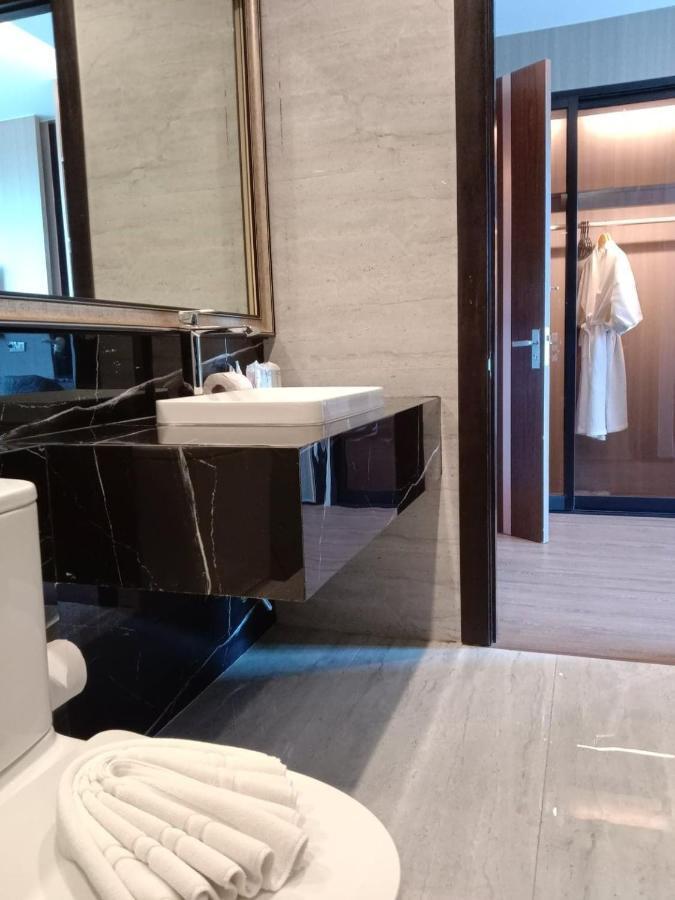 2 Bed Luxury Pool Villa Sleeps 6 Phuket Exteriör bild